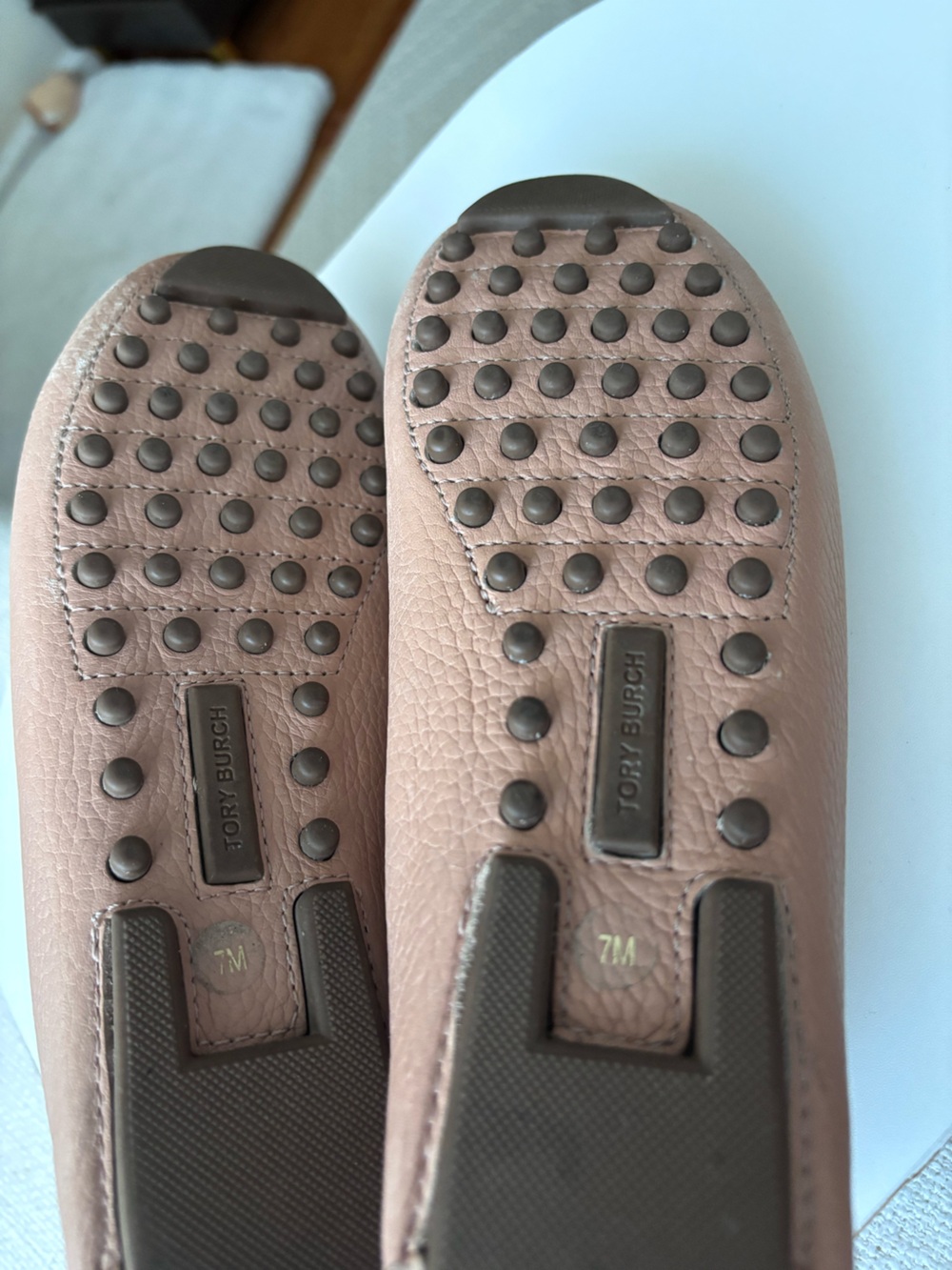 Tory Burch Blush Pink Leather Logo Loafers with box size 7 with box - Picture 9 of 16